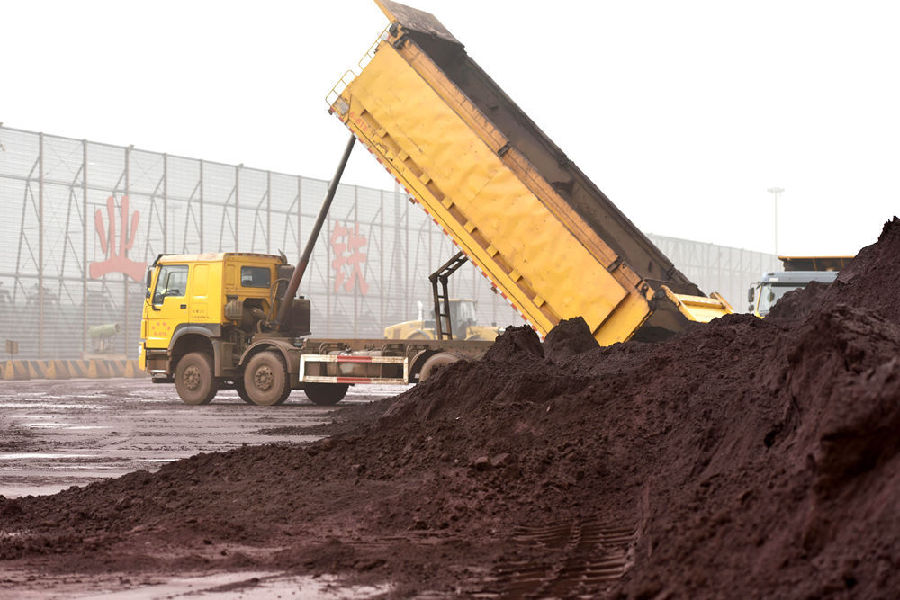 歸還5個(gè)足球場(chǎng)的“海外垃圾” 歸還5個(gè)足球場(chǎng)的“海外垃圾”